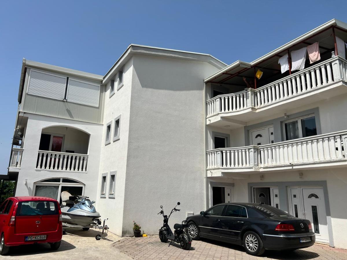 Villa Ajsa Bar Ngoại thất bức ảnh